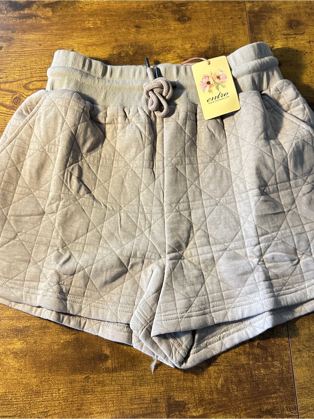 NWT Entro Oatmeal Quilted Knit Lounge Shorts Size M